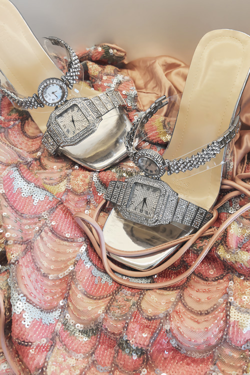 Sepatu hak tinggi kristal desa - Luxury Watch Straps ulasan dan harga